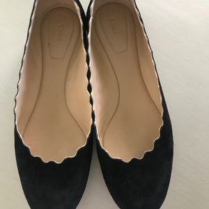 CHLOE "Lauren" Scalloped Ballet shoe